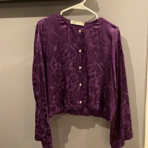 Long sleeve semi cropped